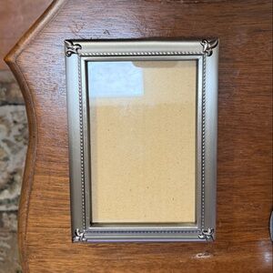 Elegant Silver Photo Frame